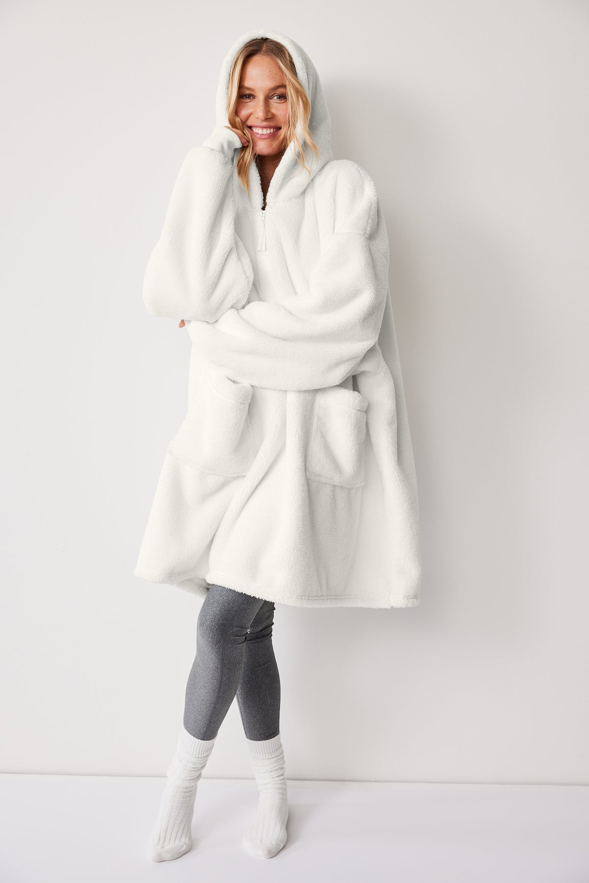 Ultra - Soft Fleece Poncho Hoodie – Oversized Lounge Wear with Hood - Neorom - Neorom